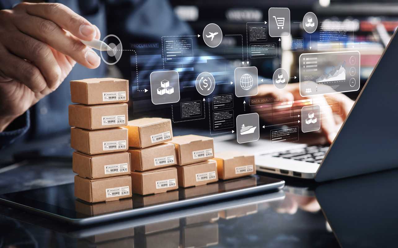 What It Takes to Excel as a Logistics Manager in E-commerce